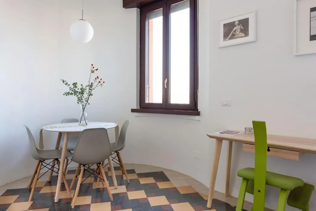 Big Bright Cozy Studio Apartment In Nolo Near Mm1 米兰